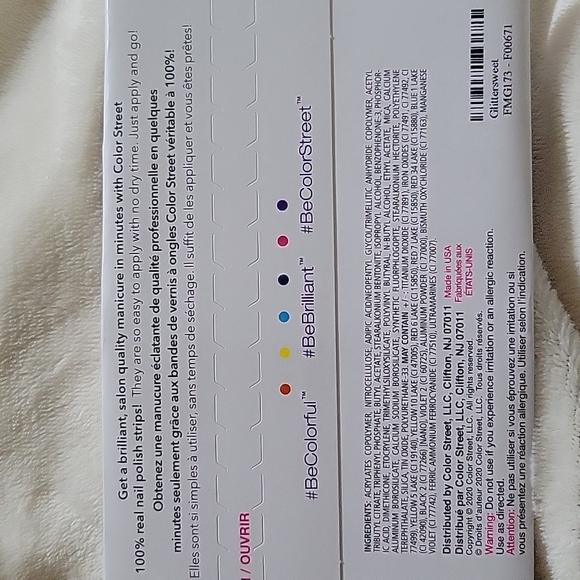 Color Street in Glittersweet - Picture 4 of 4